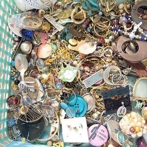 3.5 Pounds Jewelry For Crafting: Broken Items, Single Earrings More